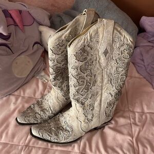 Intricate Cream Embroidered Heeled Boots